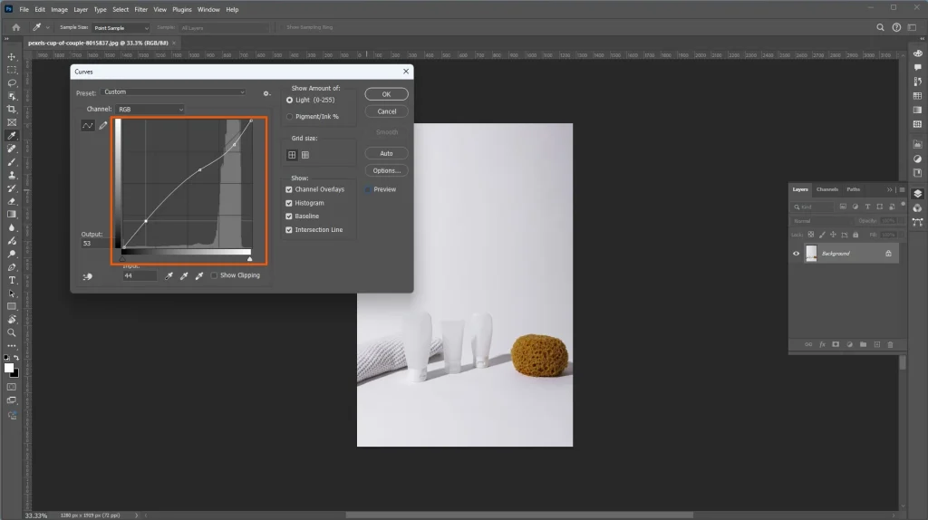 Photoshop Curves adjustment used to improve the tonal balance of a product photo