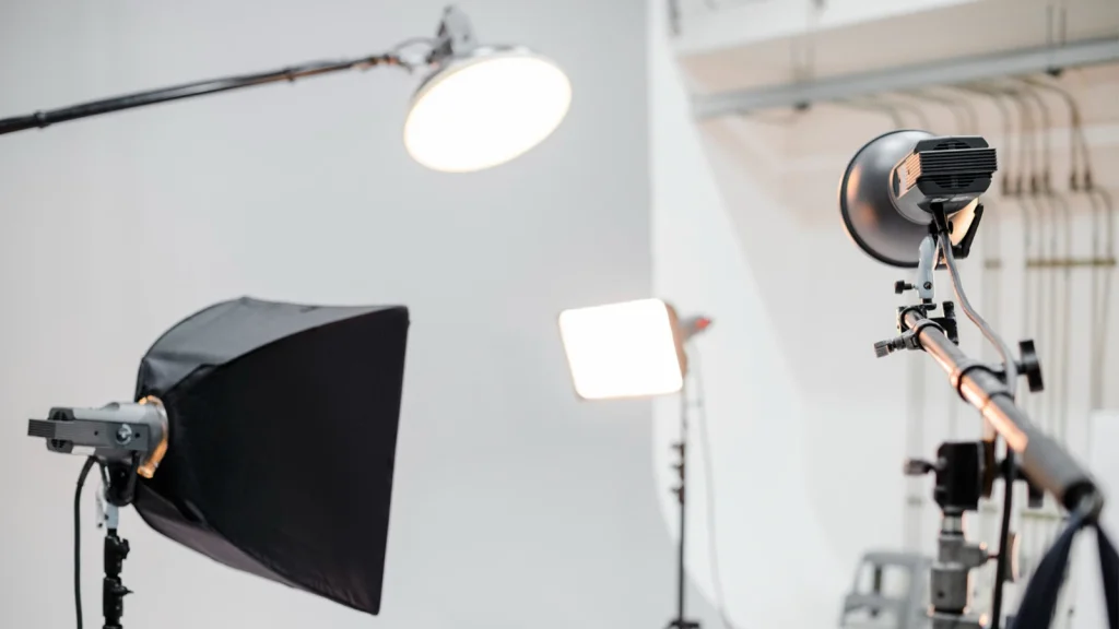 Product photography lighting equipment with softboxes and studio lights